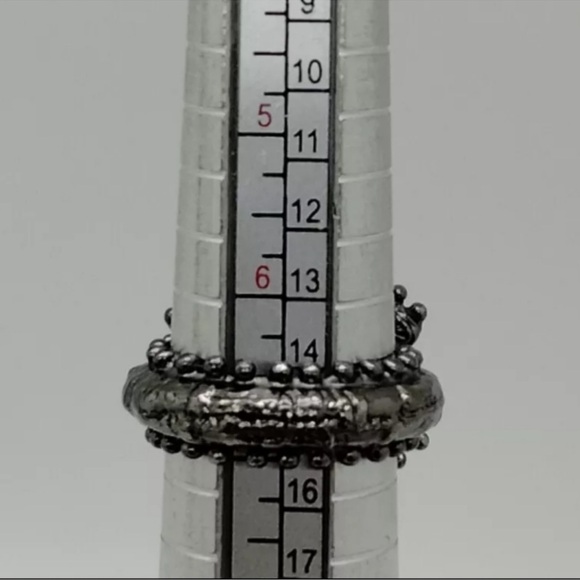 SOLD πCHANEL DOUBLE CC SILVER RING ππ₯π€©π (Size 6.5) - Picture 6 of 11